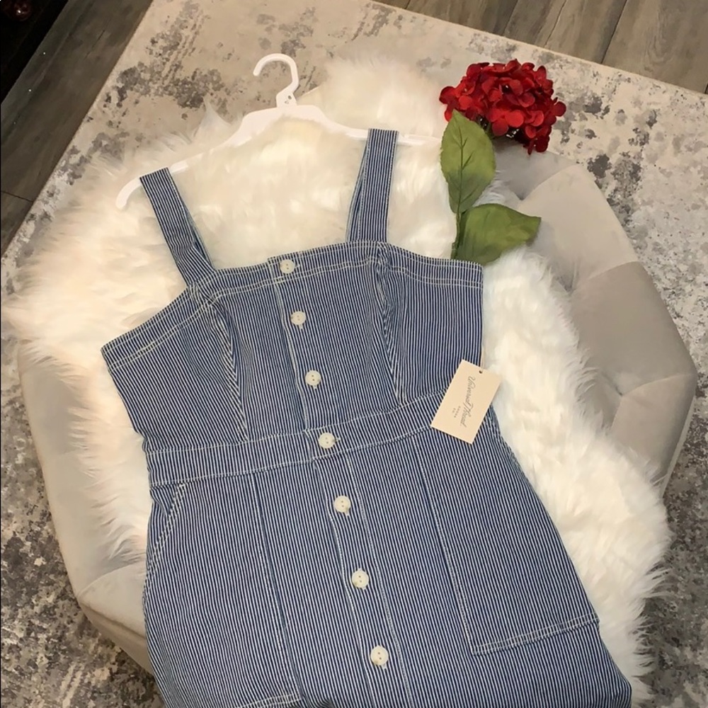 NEW! Striped Farmer’s Dress Blue & White - Picture 5 of 5